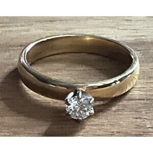 James Avery 14k Gold Retired .25 Carat Diamond Solitaire Engagement Ring Sz 7.5